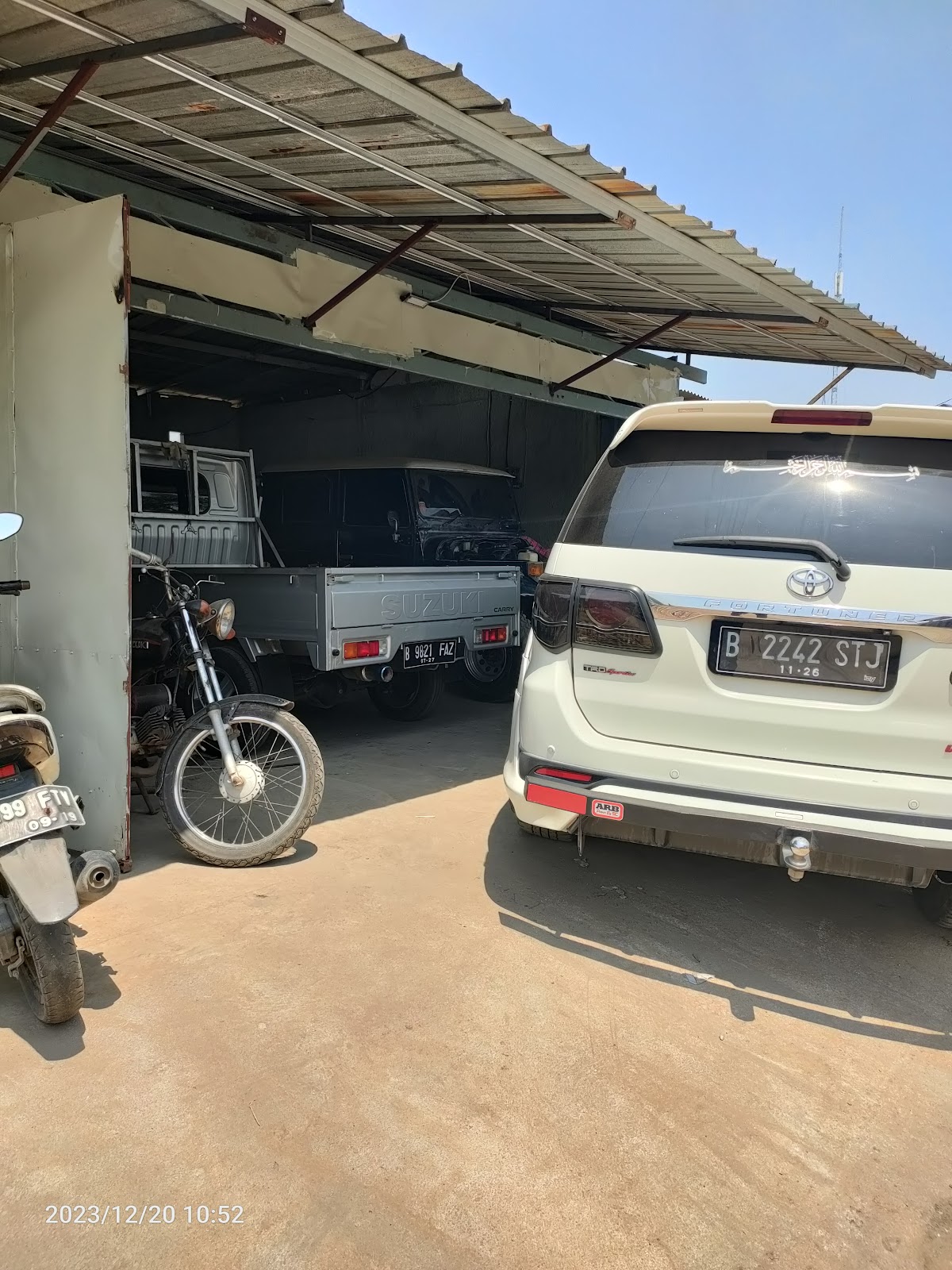 Pemasangan & Pengecatan Custom Bodykit